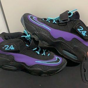 Nike Air Griffey Max 1 purple venom
